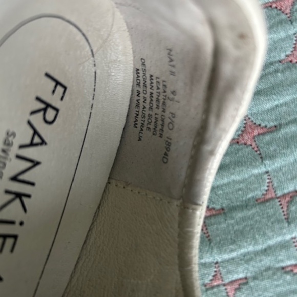 Frankie 4  White Tumbled Sneaker - Picture 4 of 4